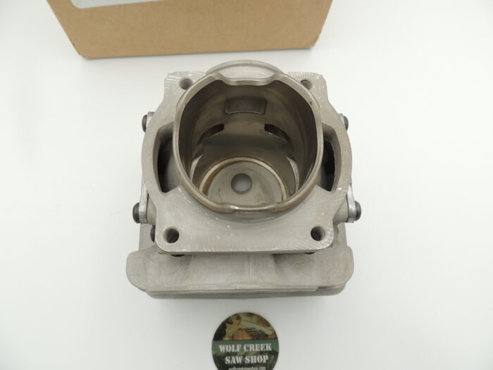 OEM Husqvarna 365 X-torq 372xp X-torq cylinder and piston kit 50mm Jonsered 2172 (575 25 57-02) - Image 9