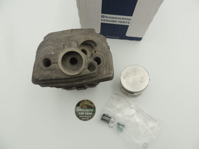 OEM Husqvarna cylinder and piston kit for 555, 560 562xp 46mm Jonsered CS2258 CS2260 (575 355 58-05) - Image 3