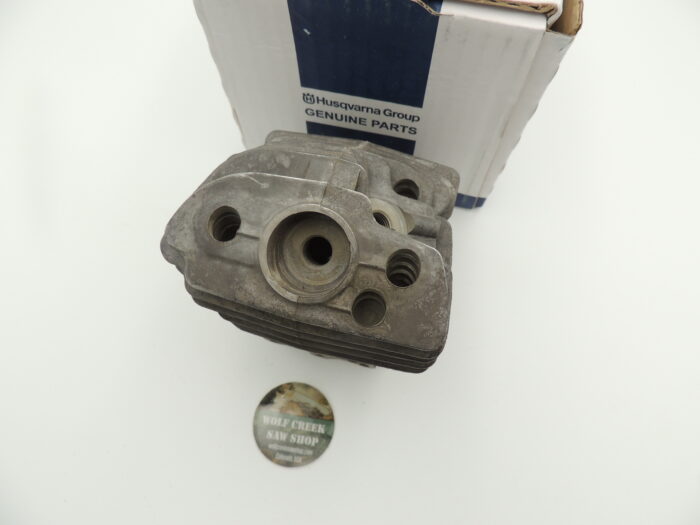 OEM Husqvarna cylinder and piston kit for 550xp, 550xpg 43mm Jonsered CS2253 (577 76 47-07) - Image 4