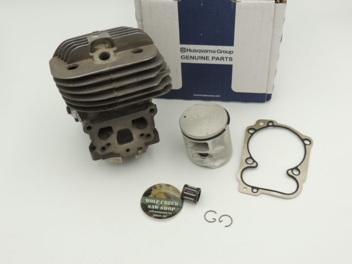 OEM Husqvarna cylinder and piston kit for 550xp Mark II, 550xpg Mark II 43mm (590 33 05-02)