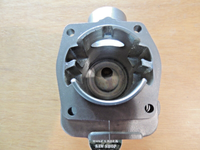 Hyway Nikasil cylinder piston kit for Husqvarna 350 44mm - Image 8