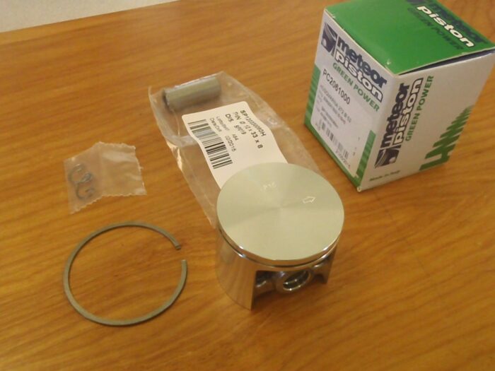 Meteor piston kit for Husqvarna 272 272xp 272k 52mm with ring Italy 504 01 70-02 - Image 3