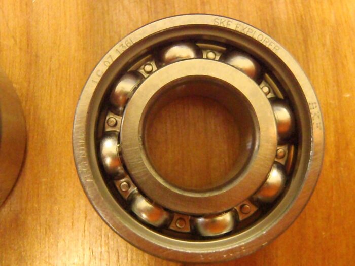 SKF crank crankshaft bearings and oil seals for Husqvarna 61 268 272 272XP Jonsered 625 630 670 - Image 4