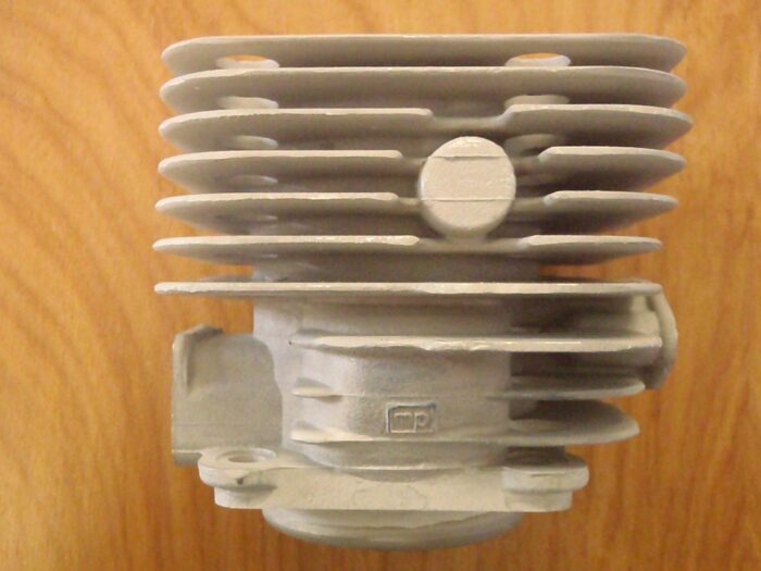 Meteor cylinder piston kit for Husqvarna 268 268K Nikasil 50mm with gaskets - Image 8