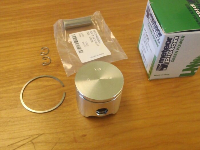 Meteor piston kit for Husqvarna 65 65L L65 265RX 48mm with ring Italy 537 07 30-01 - Image 3
