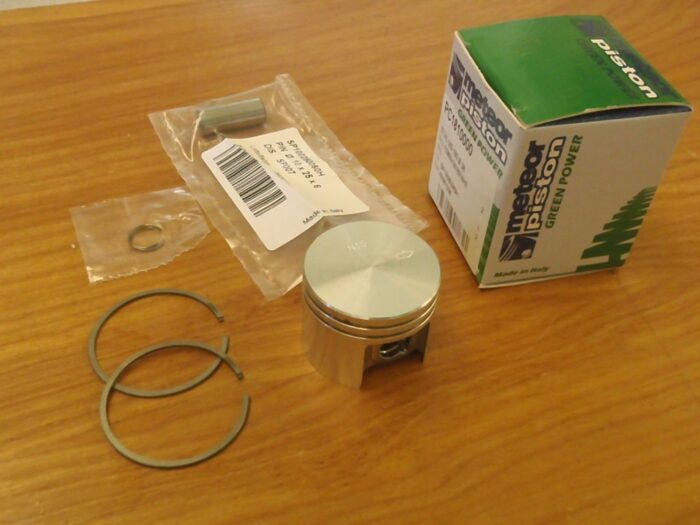 Meteor piston kit for Stihl MS180 018 38mm with 10mm pin Italy 1130 030 2004 - Image 3