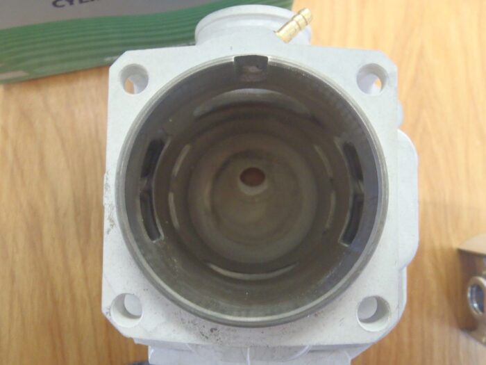 Meteor cylinder piston kit for Husqvarna 395 395XP 56mm Italy Nikasil - Image 7