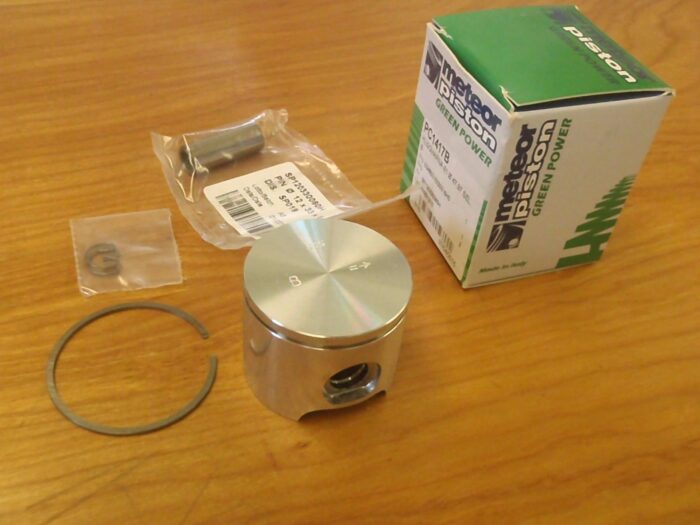 Meteor piston kit for Husqvarna 61 48mm Italy non-windowed - Image 3