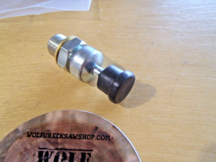 Decompression valve for Husqvarna and Stihl chainsaws high quality - Image 4