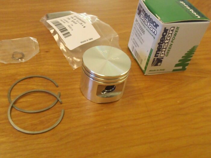 Meteor piston kit for Stihl 025 MS250 42.5mm with rings Italy 1123 030 2000 - Image 3